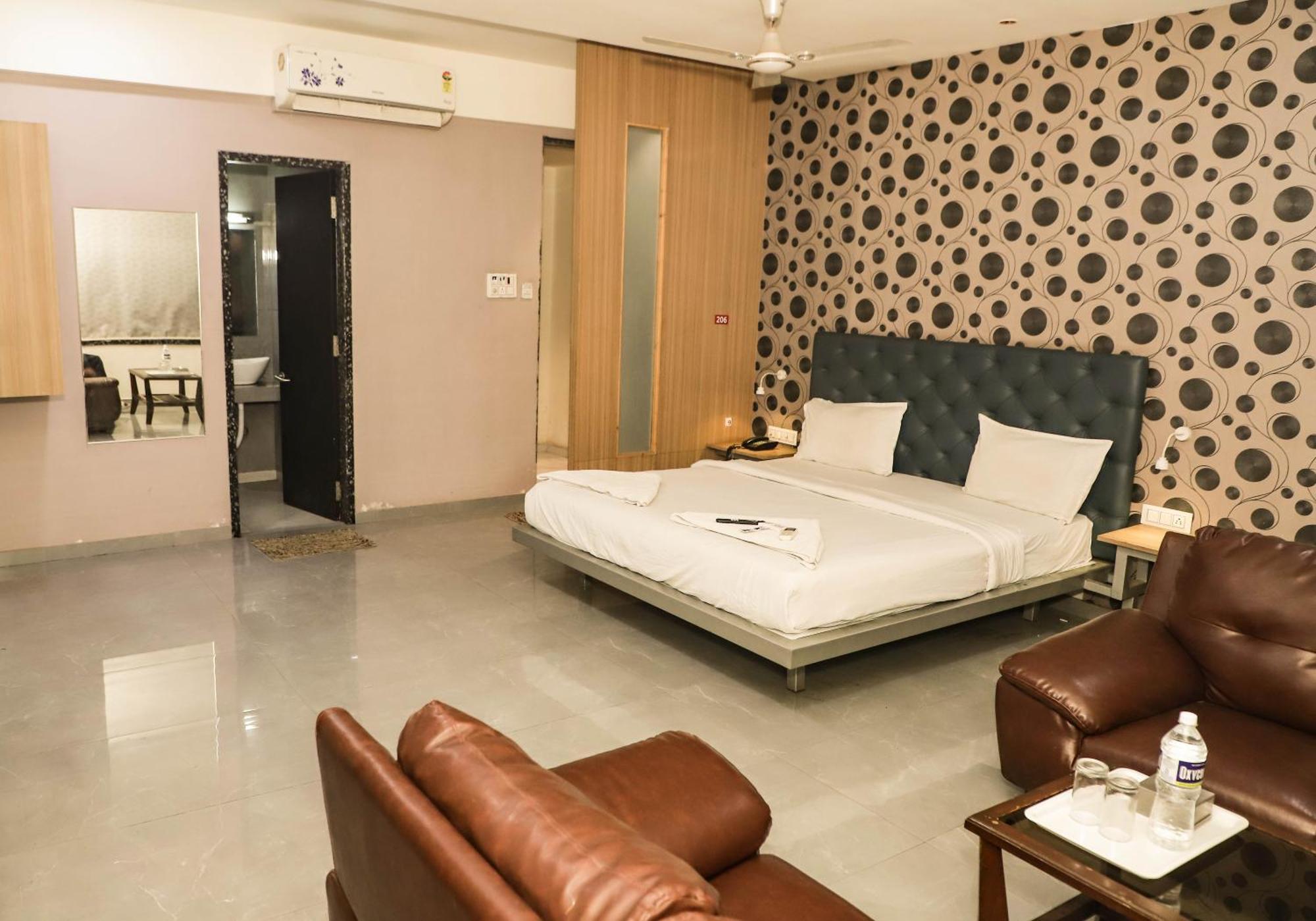 Hotel Arc Palace Bhiwandi Exteriér fotografie