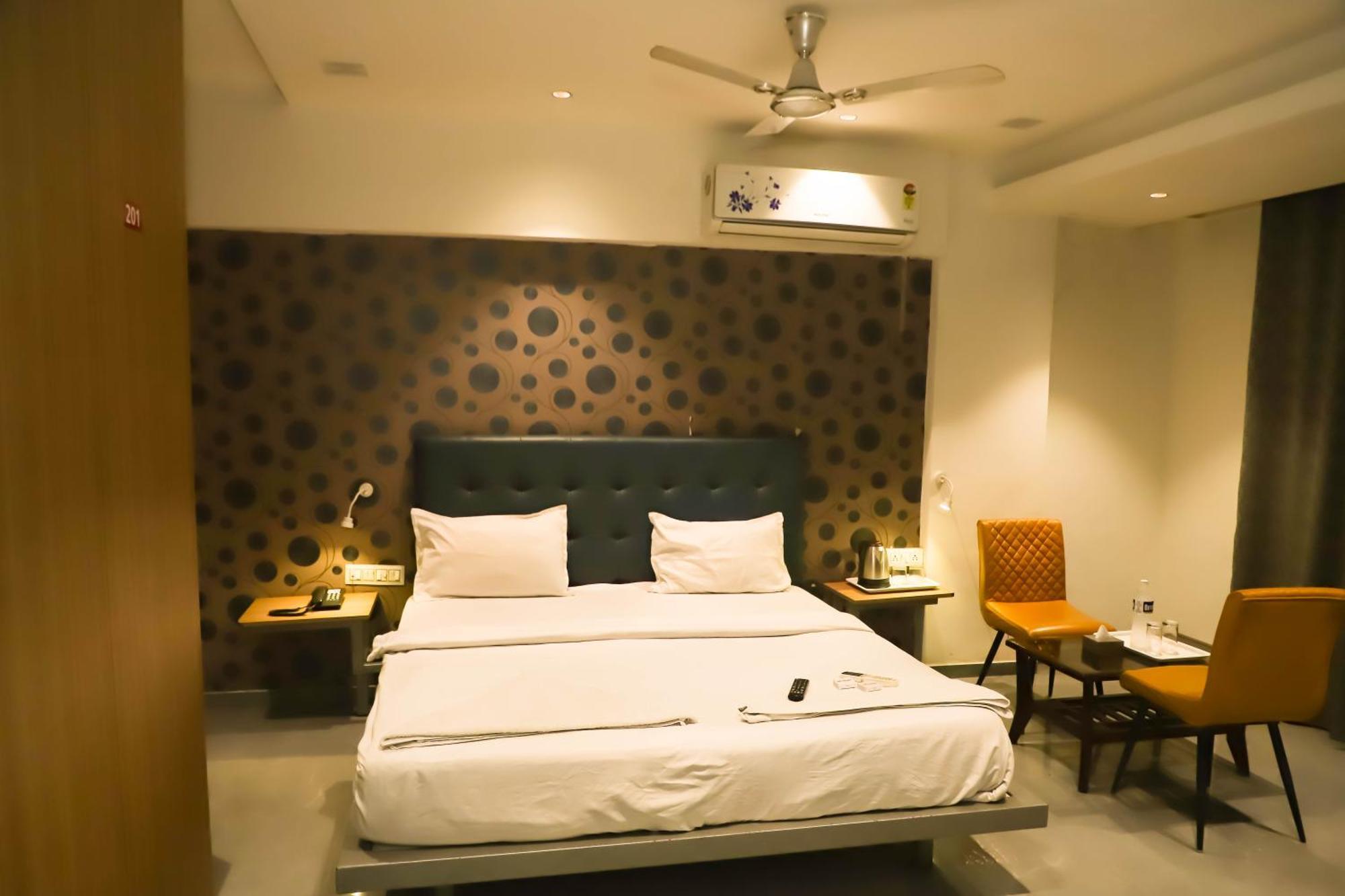 Hotel Arc Palace Bhiwandi Exteriér fotografie